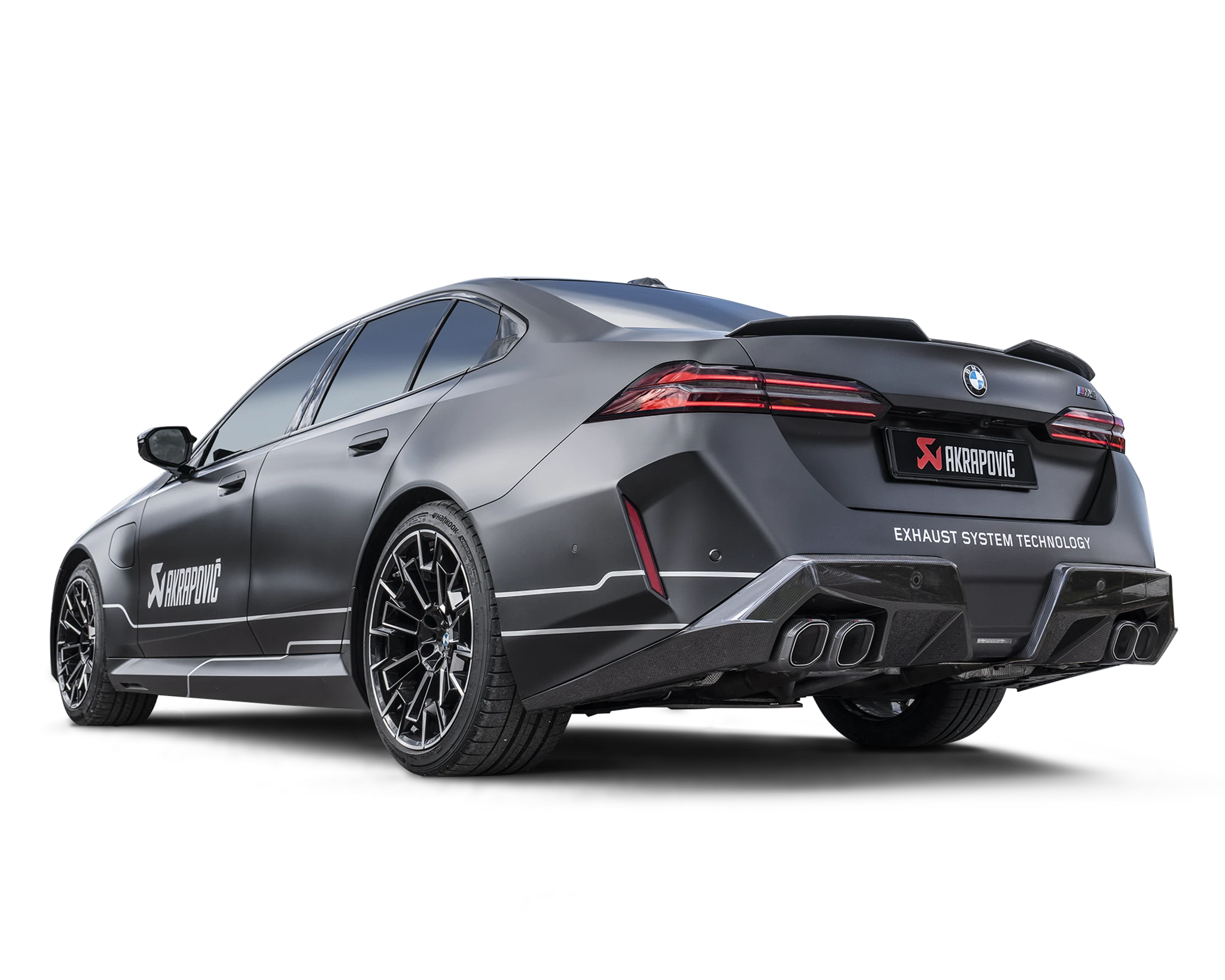 Akrapovic Diffuser BMW M5 G90 installed