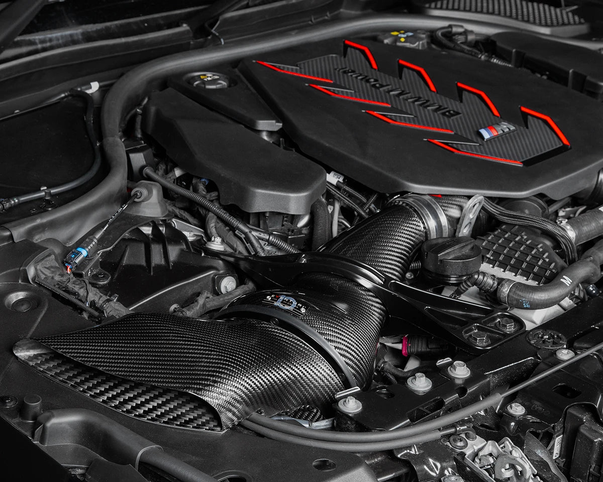 Eventuri intake BMW G90 M5 sedan gloss finish