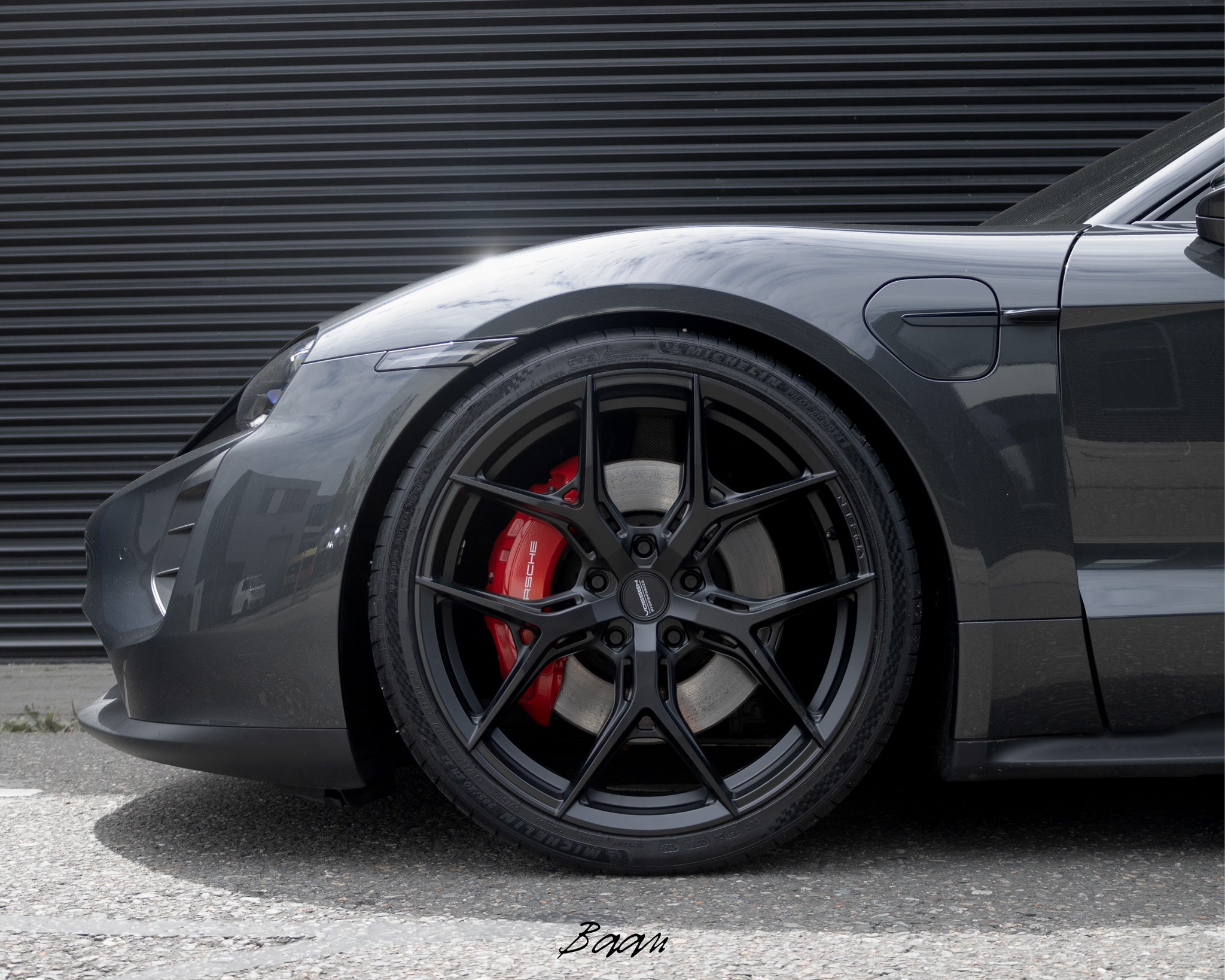 Porsche Taycan Vossen HF5 22 inch Satin black