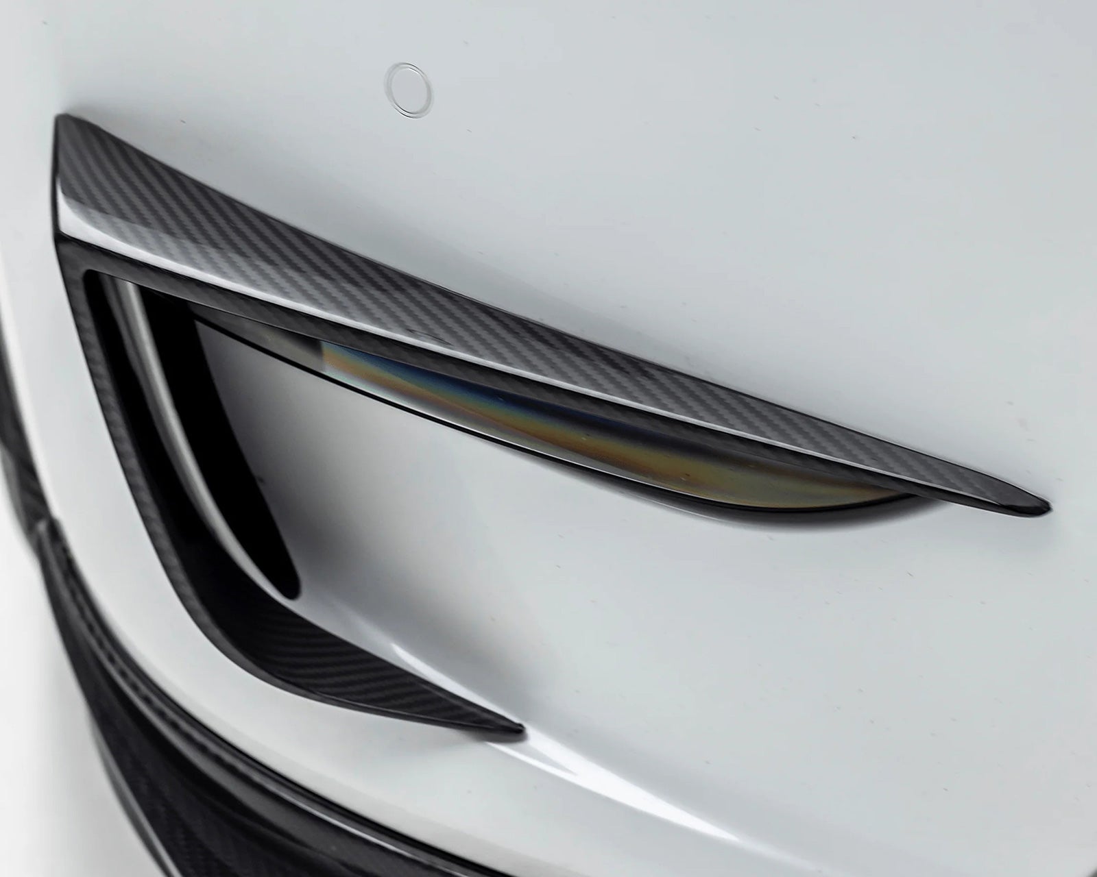 detail of the Vorsteiner Tesla Model Y Bumper flares