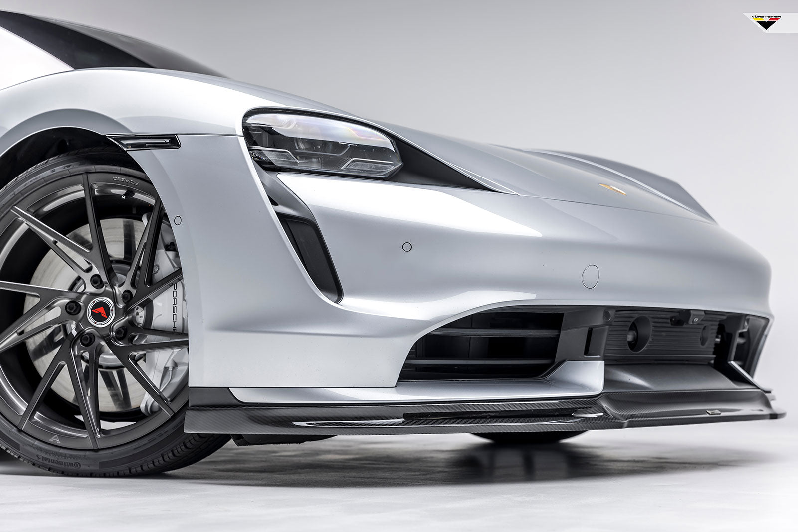 Vorsteiner front spoiler Porsche Taycan turbo s