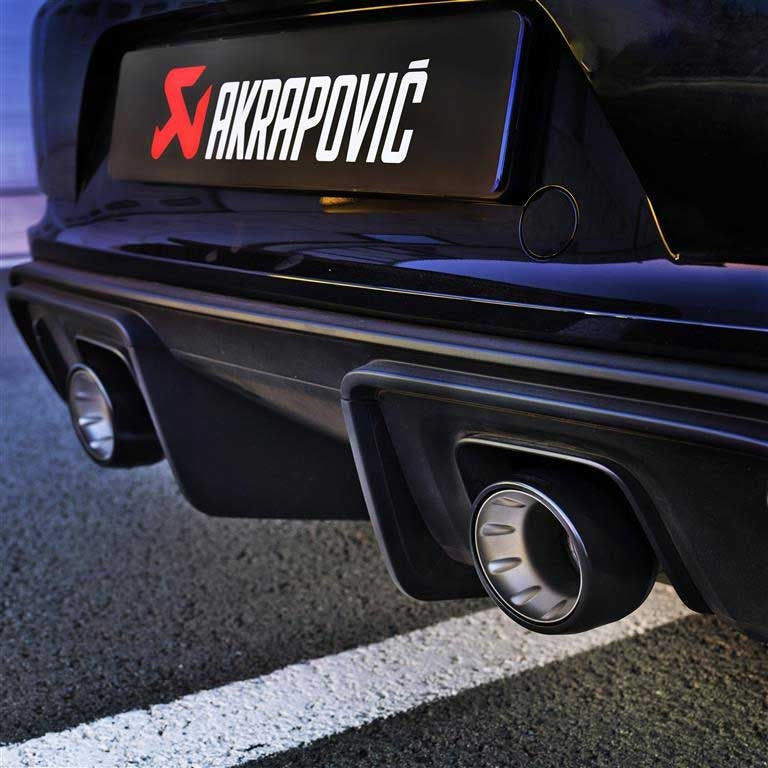 akrapovic tailpipes titanium black porsche 718 gt4