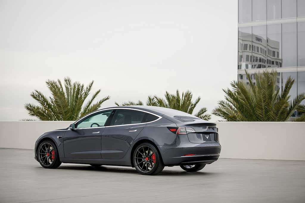 vorsteiner vff109 tesla model 3 21 inch rear view 1