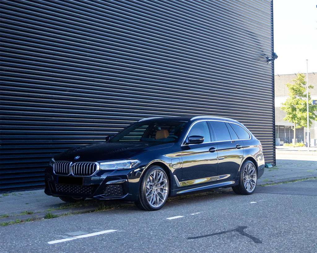 BMW 5-Series G31 with 20-inch BC Forged KL23 Wheels in Brushed Grey