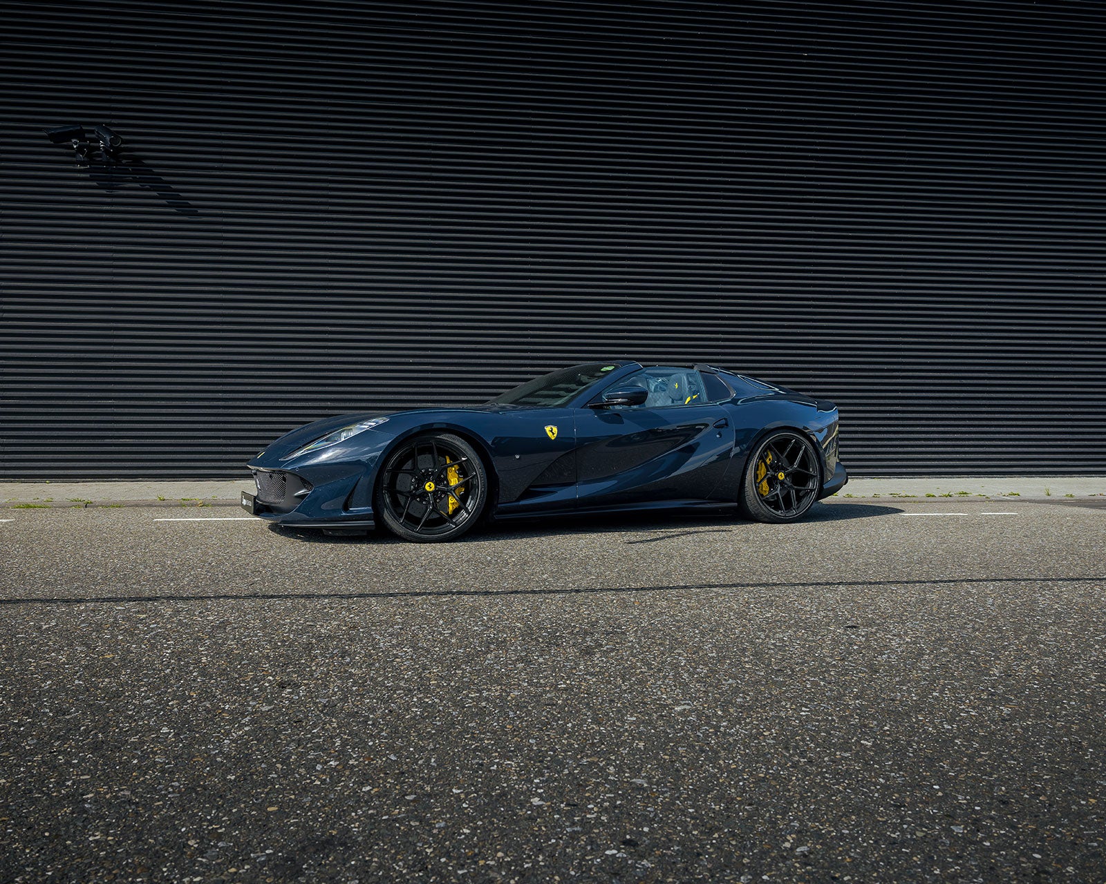 Ferrari 812 GTS with brixton forged wheels and lowering from Novitec