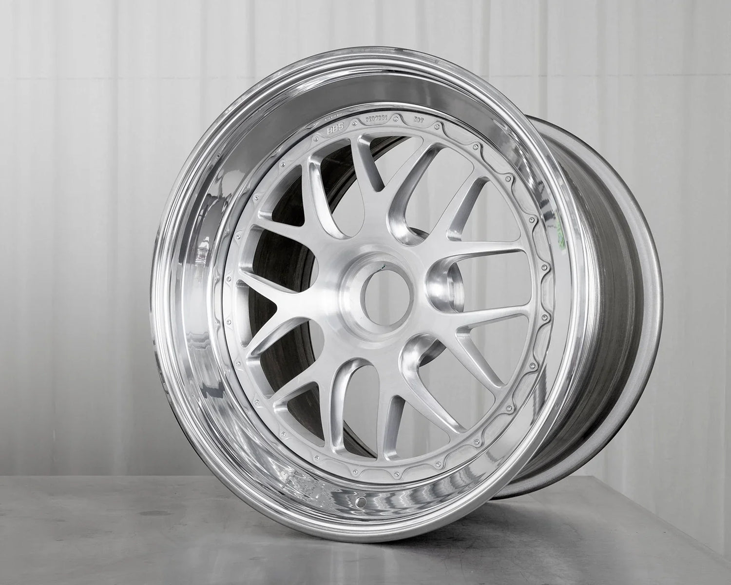 BBS E07 Wheels with Brushed Clear Centers