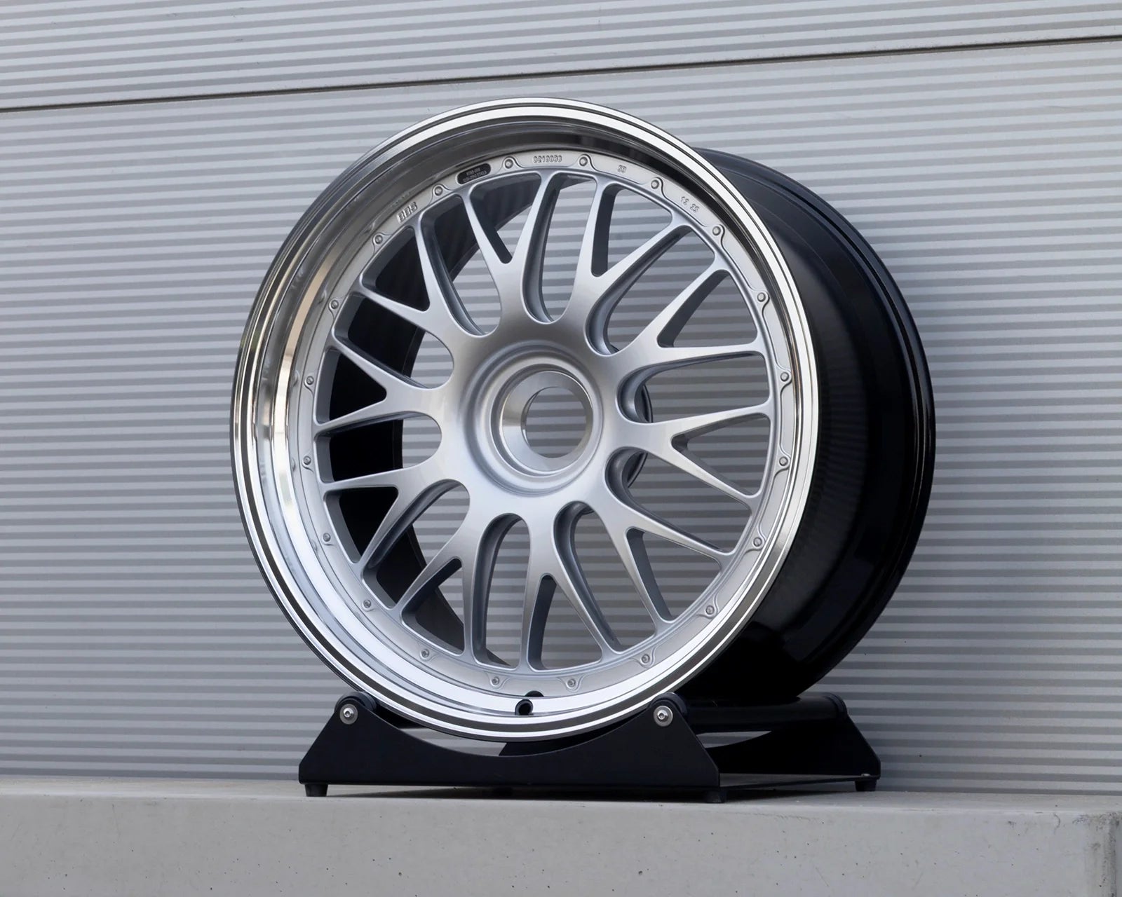 BBS RT88 Finishes Explained – Gold vs Silver vs White Gold