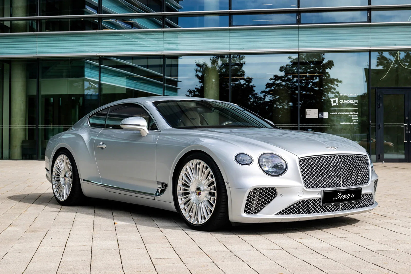 Bentley Continental GT W12 on Brixton Forged LX01 Wheels (22 Inch Setup)