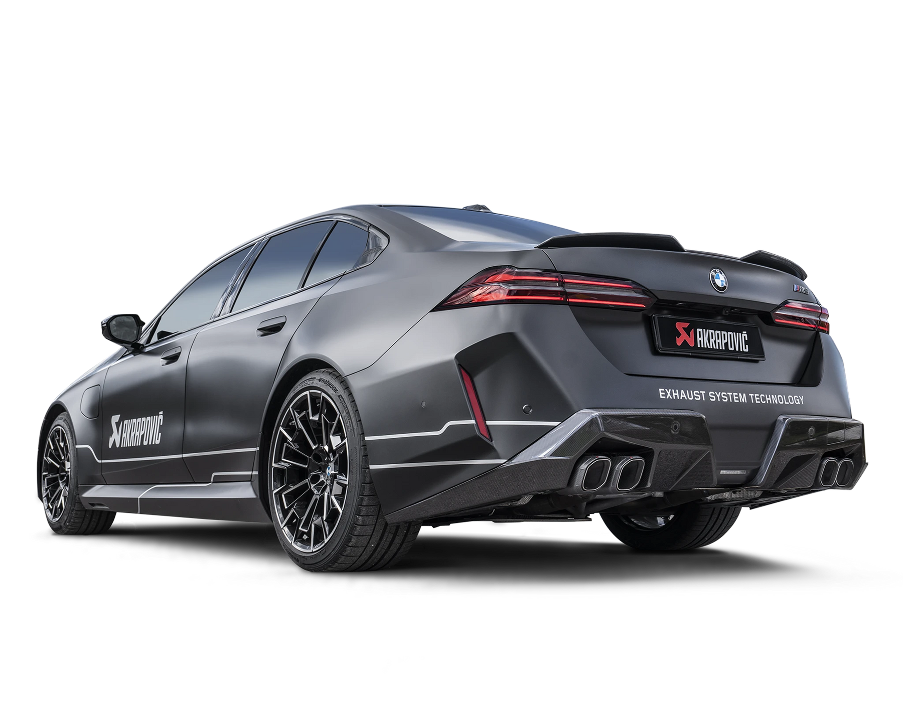 Akrapovic Diffuser BMW M5 G90 installed
