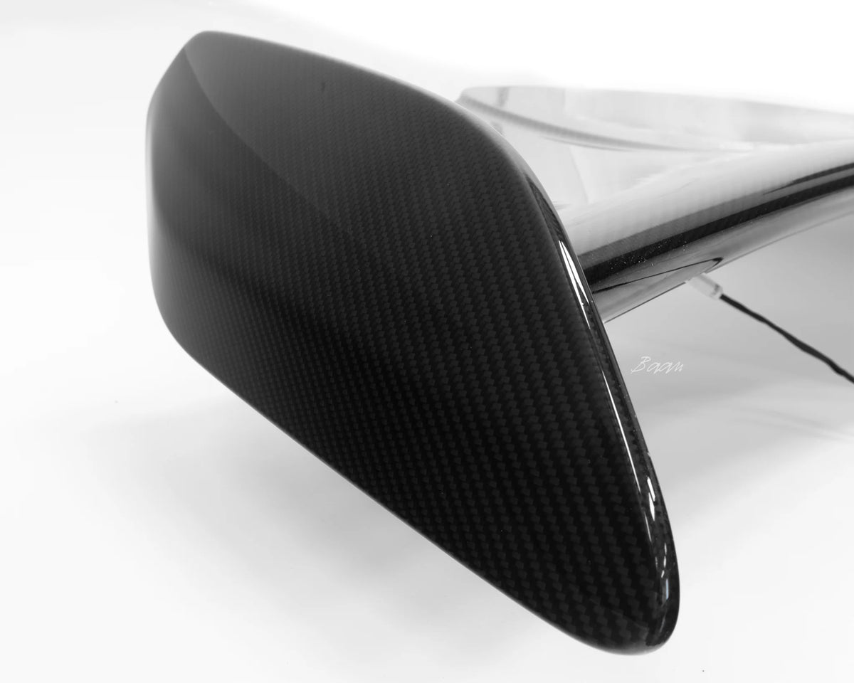 Manthey Racing Carbon Fibre Rear wing spoiler 991.1 991.2 GT3 carbon detail