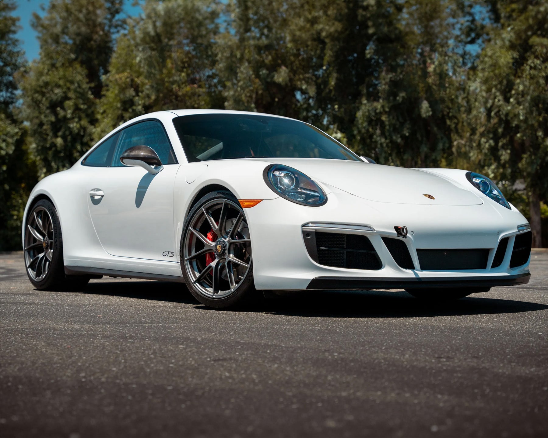 Porsche 911 991.2 Carrera GTS with 20" VS-5RS Wheels in Anthracite
Front 20x9" ET47 CL Centerlock
Rear 20x12" ET47 CL Centerlock