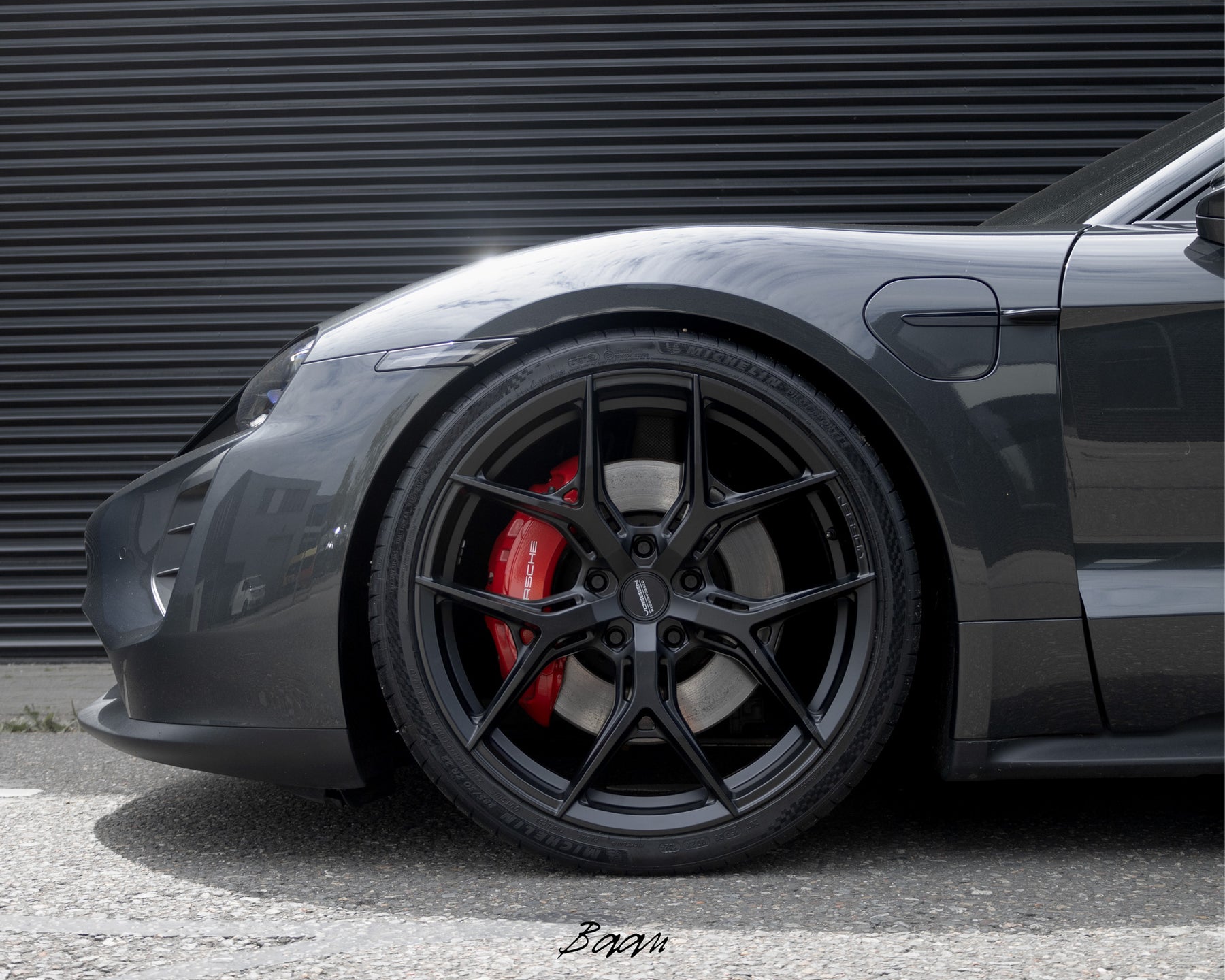Porsche Taycan Vossen HF5 22 inch Satin black