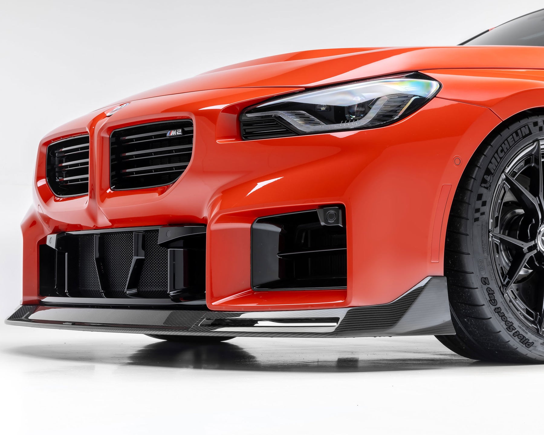 Vorsteiner BMW G87 M2 carbon frontspoiler