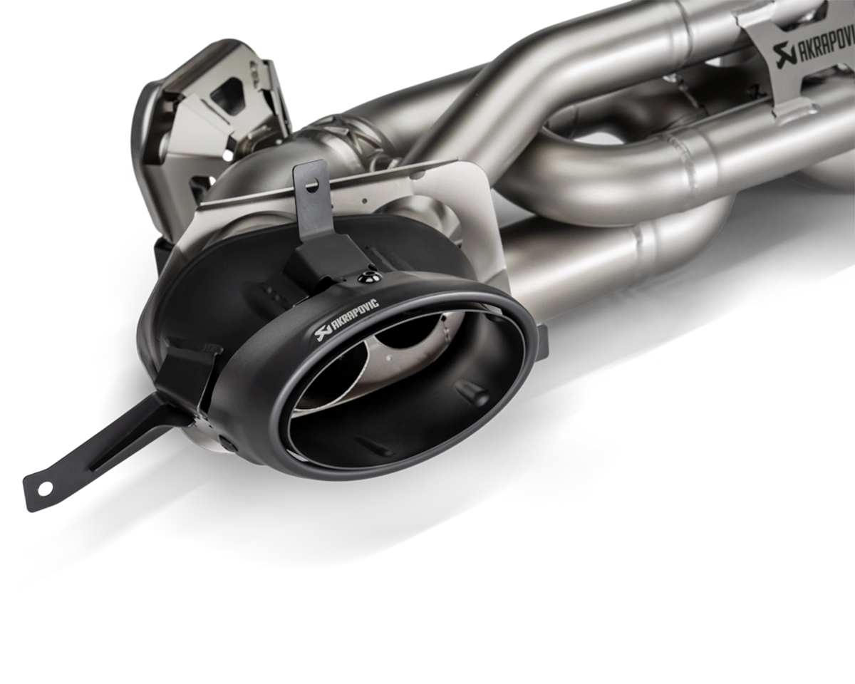 akrapovic slip-on titanium black tailpipes Porsche 992.2