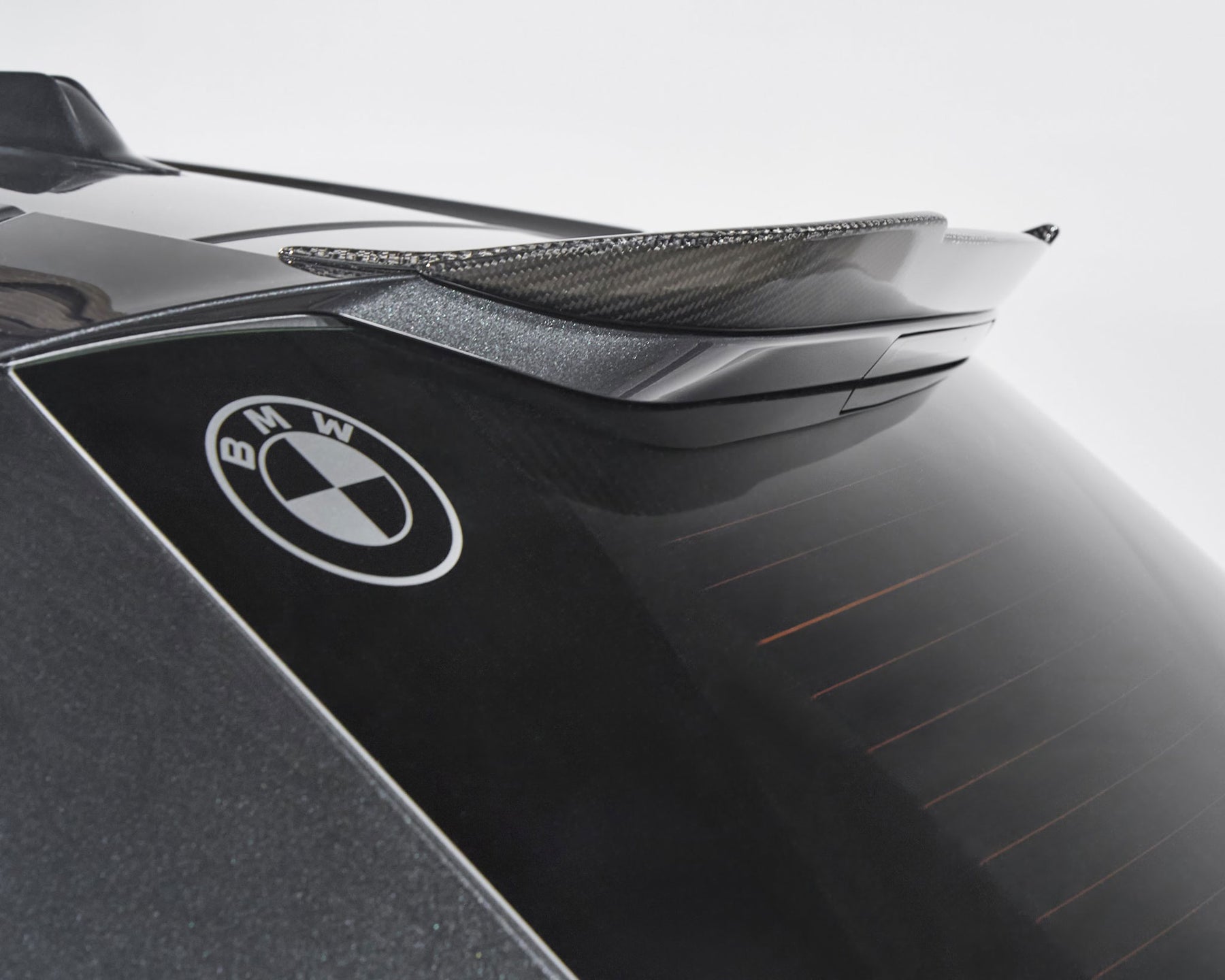 carbon roof spoiler bmw xm g09