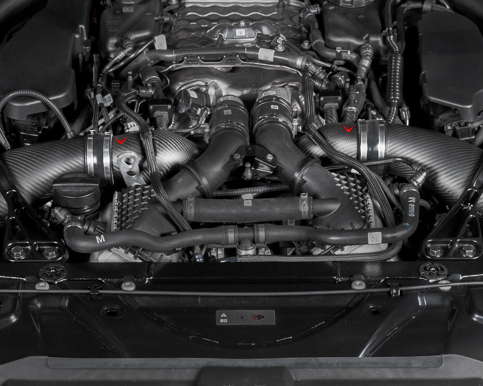 Installed Eventuri carbon turbo inlets on BMW G90 M5 engine bay
