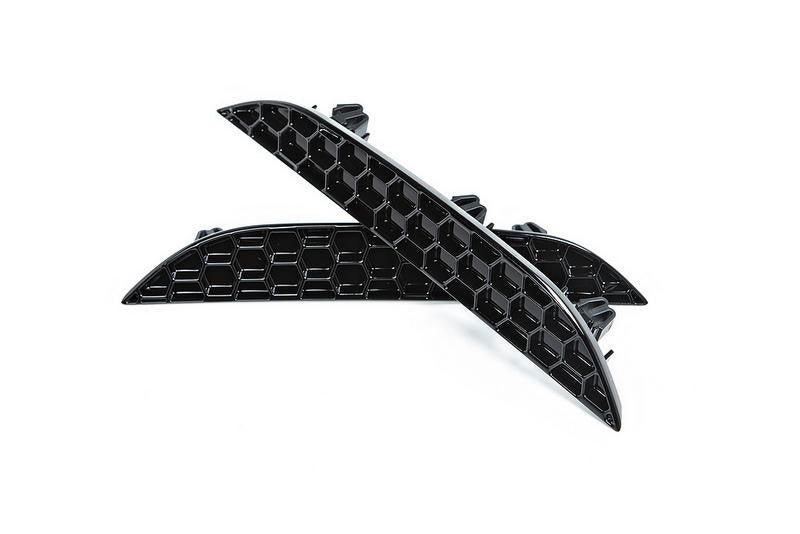 acexxon bmw f90 m5 honeycomb rear reflector inserts gloss black 