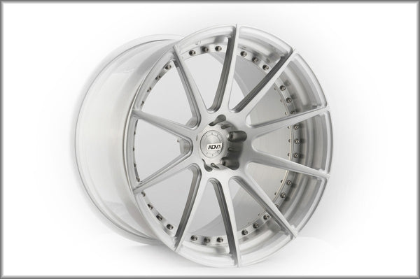 adv1_wheels_adv10_mv2_3_grande