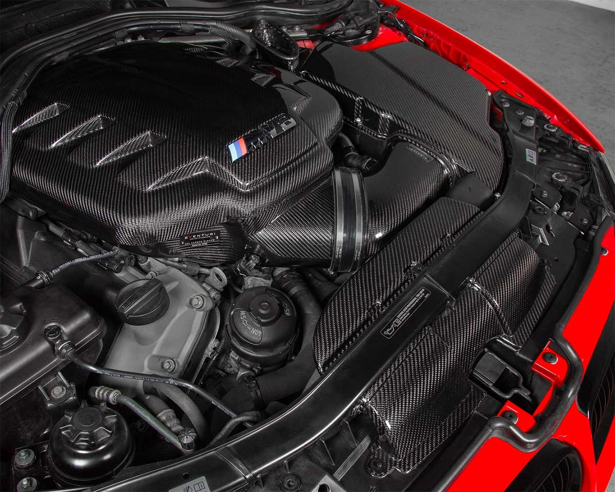 Eventuri engine bay BMW E92 M3, with plenum, intake, duct and airbox cover.
