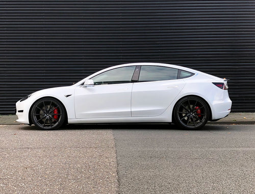 H&amp;R verlagingsverenset | Tesla Model 3 AWD